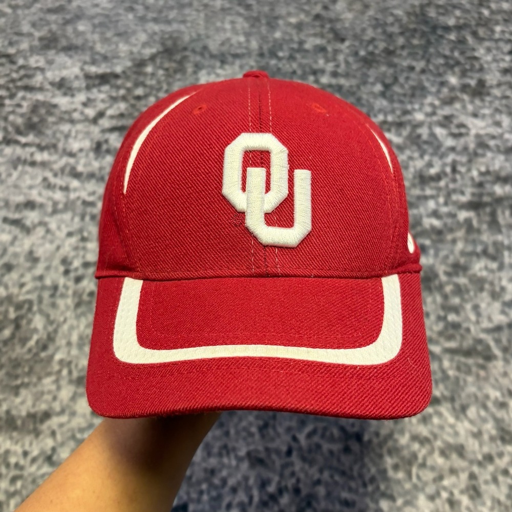 Vintage Team Nike Oklahoma Sooners Hat Red White Swoosh Adjustable Cap